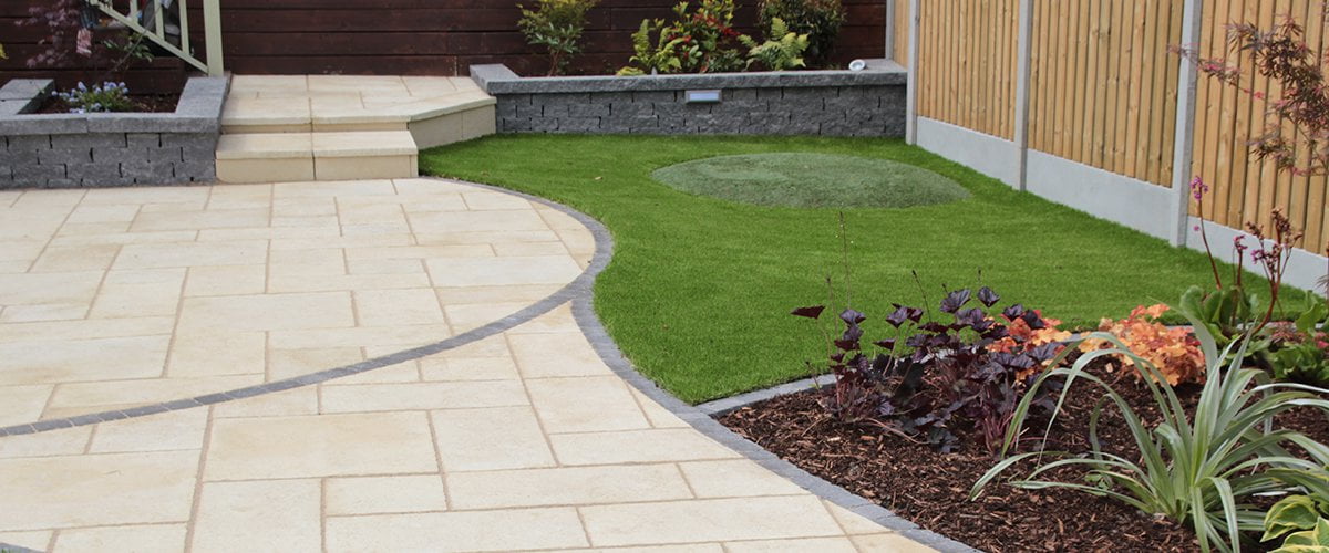 Garden Paving Installers For Plymouth